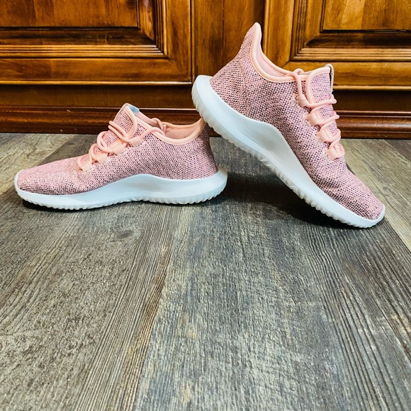 🎉SALE🎉Adidas Tubular Shadow sneakers - Picture 3 of 9